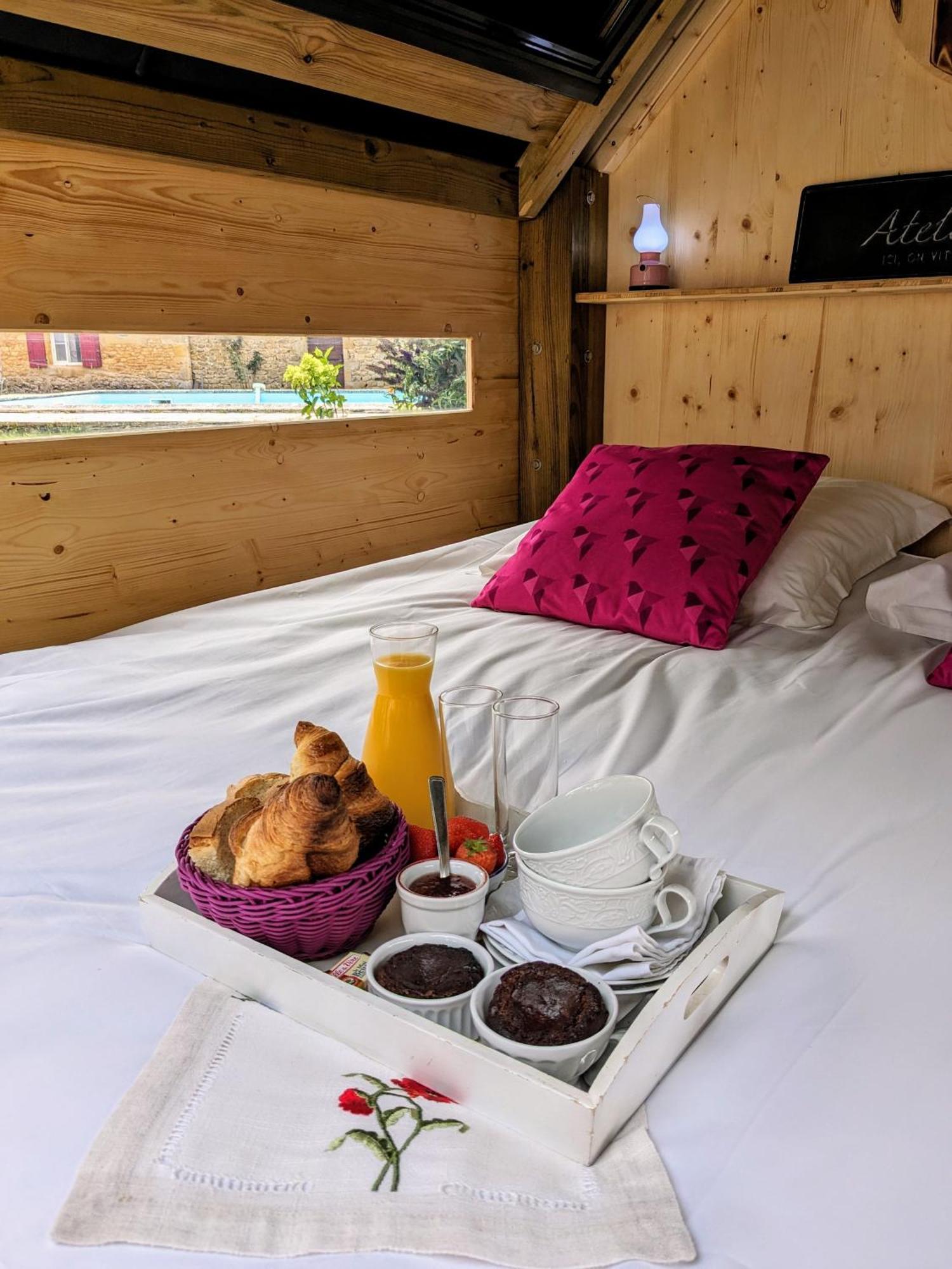 La Borie Du Chevrier Hotel Sainte-Croix-de-Beaumont Ngoại thất bức ảnh